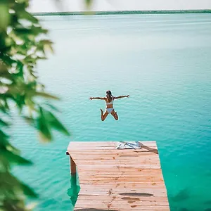 Awazul Hotel Bacalar