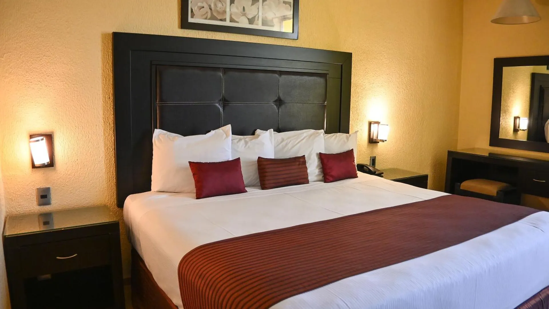 Hotel Santa Irene Guadalajara